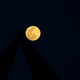 Illustration for article titled Some ISS Action And A Super Moon